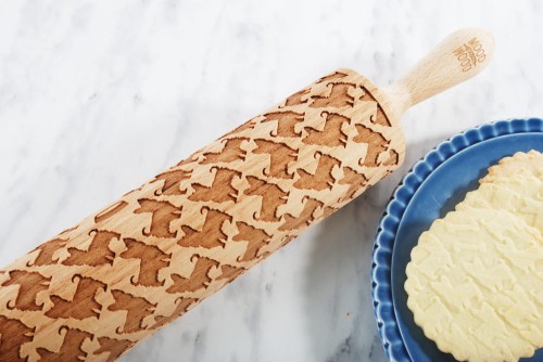 Embossing rolling pin for cookies with dogs design