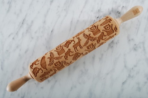 beech rolling pin deep engraving Formosan animals