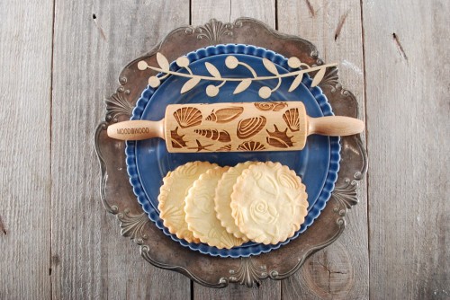 Mini rolling pin for cookies - seashells - from Mood for Wood