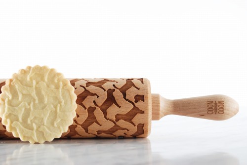 engraved beagle rolling pin beech wood hound design