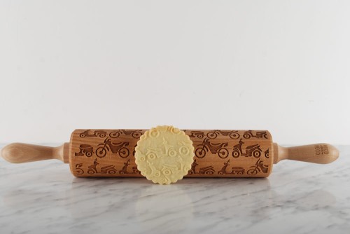 beech rolling pin motorcycle pattern cookies 3D effect