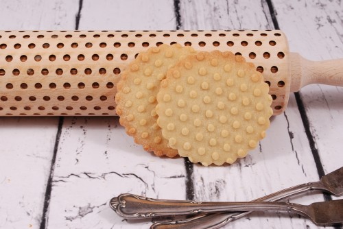 decorative rolling pin for gingerbread dots