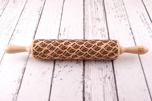Beech rolling pin with owl motif for Christmas cookies