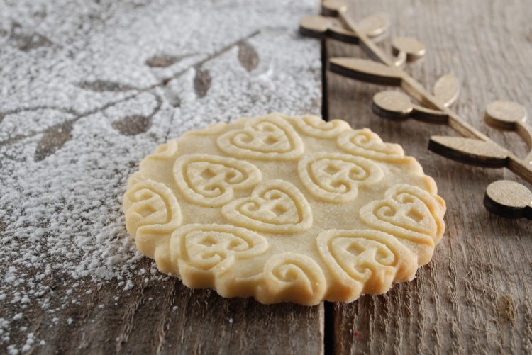 Fondant embossing rolling pin Licitar Heart – family baking