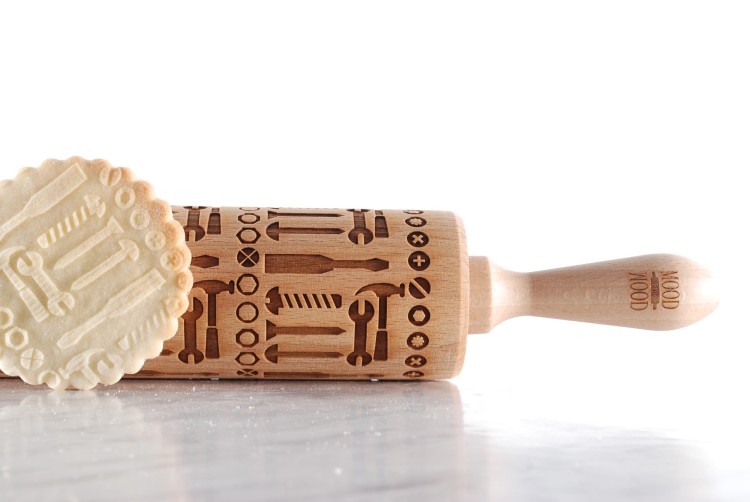 engraved beech rolling pin dads workshop raised cookie pattern