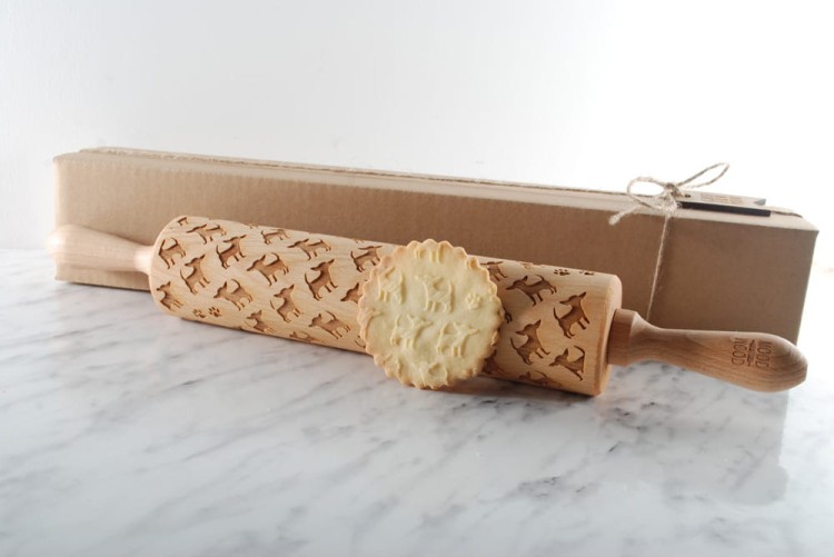 raised chihuahua imprint on gingerbread rolling pin