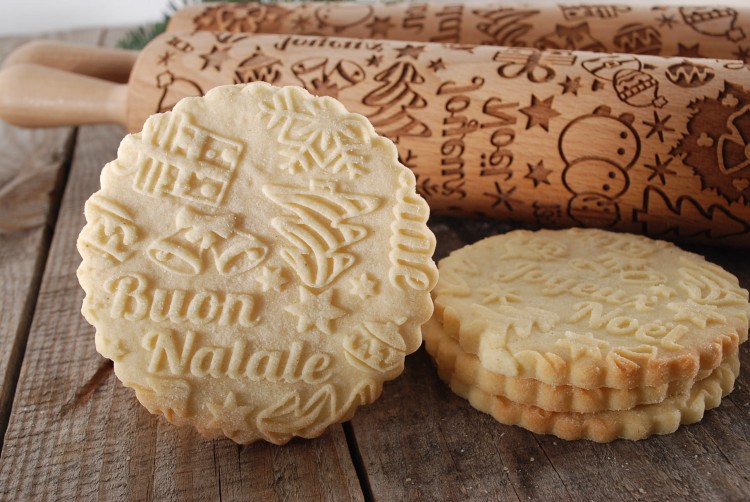 beech cookie roller buon natale motif holiday baking
