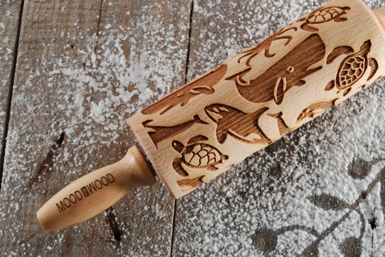 Mini engraved rolling pin with ocean creatures