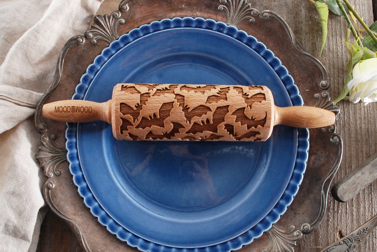 Mini wałek do ciastek w nietoperze, Hallowwen od Mood for Wood