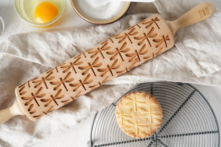decorative dragonfly rolling pin for cookies