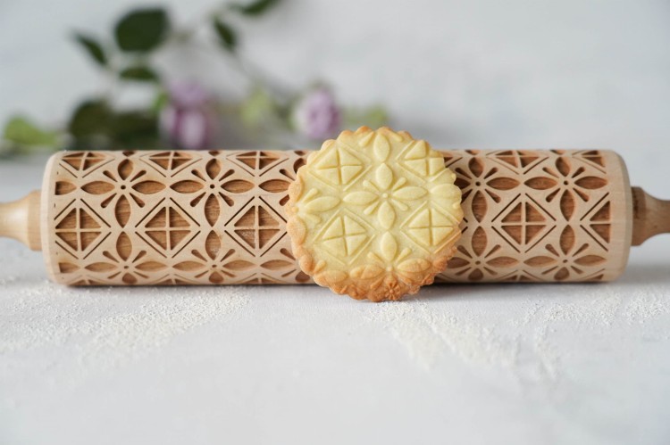 deep engraving rolling pin for cookies