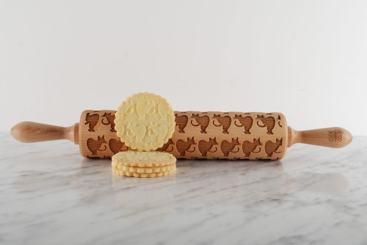 Original wooden rolling pin for cookies - Singapura cat design - from Mood for Wood