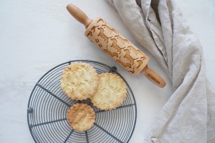 Mini embossing rolling pin with dachshund miniature