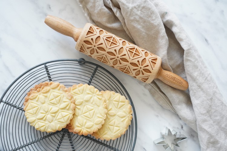 Mini embossing rolling pin for cookies - from Mood for Wood