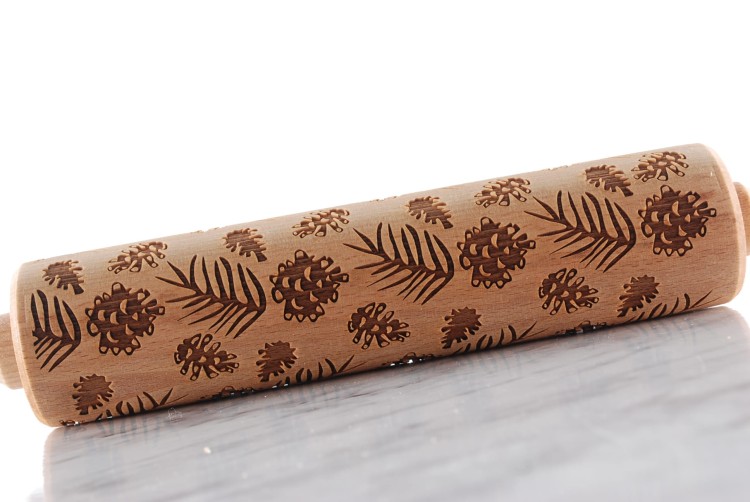deep engraving beechwood rolling pin
