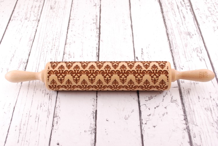 beech rolling pin for embossed cookies rooster motif Mood for Wood