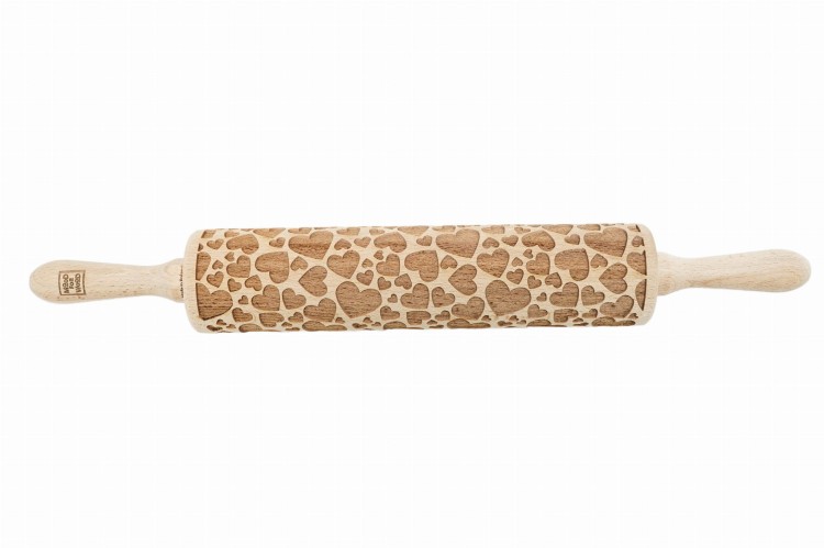 romantic Valentine’s baking roller