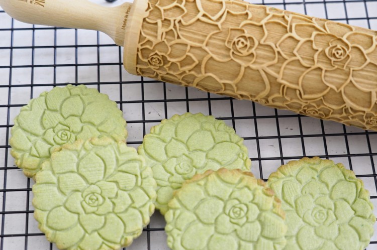 handmade wooden rolling pin eco friendly design