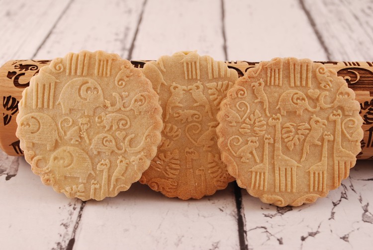 engraved rolling pin for Christmas cookies