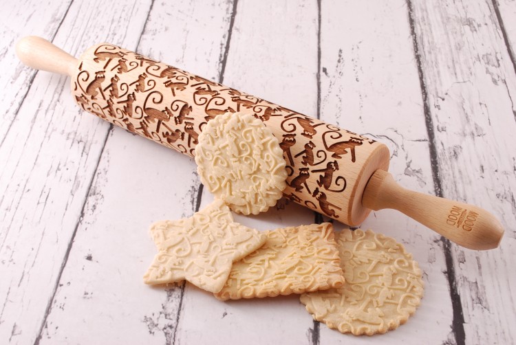 gingerbread rolling pin raised pattern monkeys