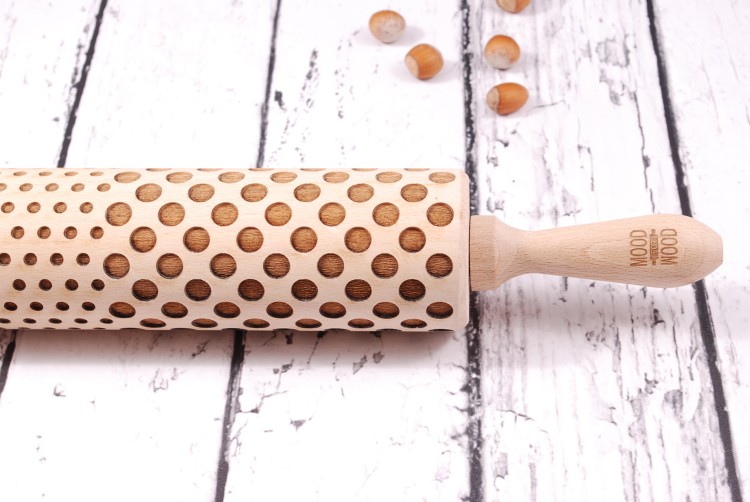 Engraved wooden rolling pin Dots – double motif for cookies