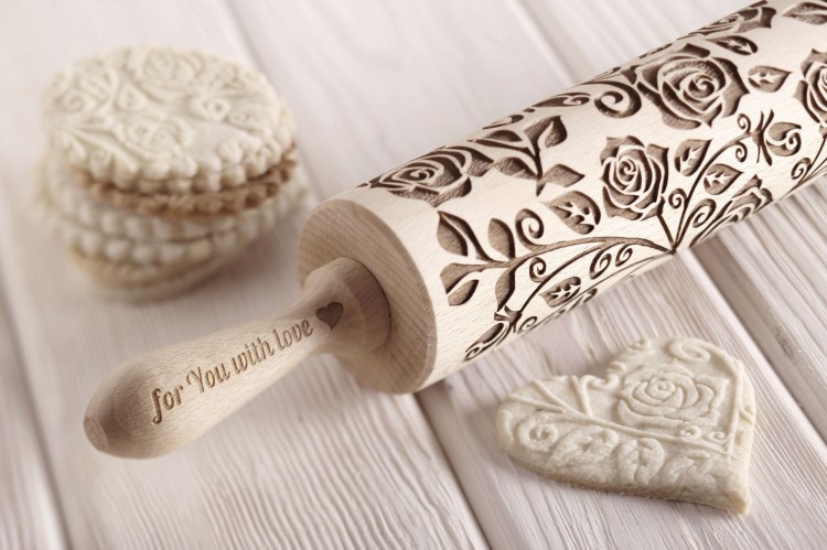 engraved rolling pin roses mothers day gift Mood for Wood