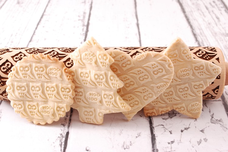 Decorative gingerbread rolling pin with owl – forest animals