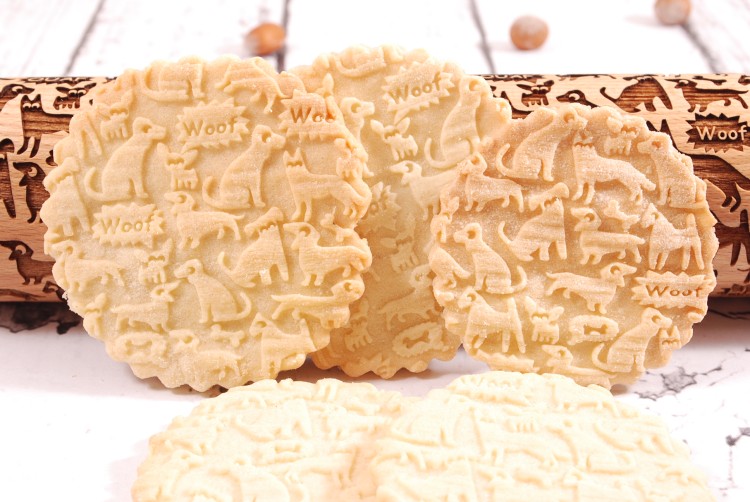 Ciastka z wytłaczanym wzorem psów