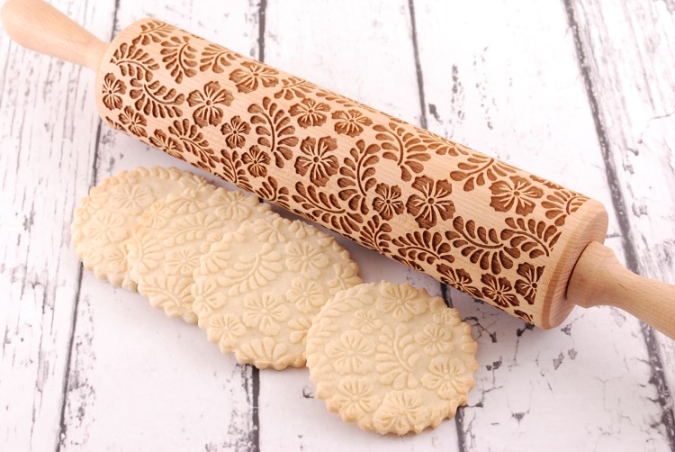 wooden rolling pin with deep engraving Paradise flowers and leaves from Moodforwood