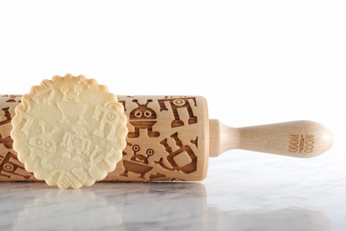 grawerowany wałek do ciasta z drewna bukowego roboty Mood for Wood