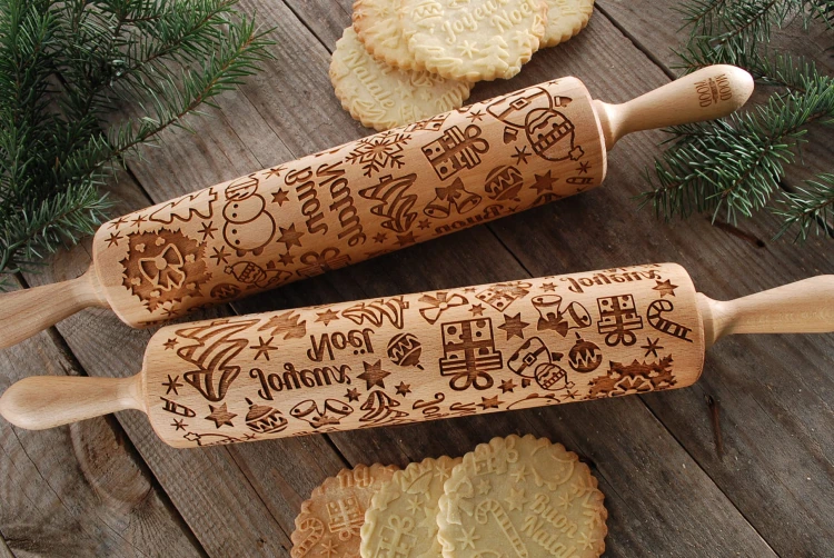 Wałek drewniany na święta Buon Natale