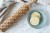 grawerowany-walek-do-ciasta-aparaty-vintage-ujecie-ukosne