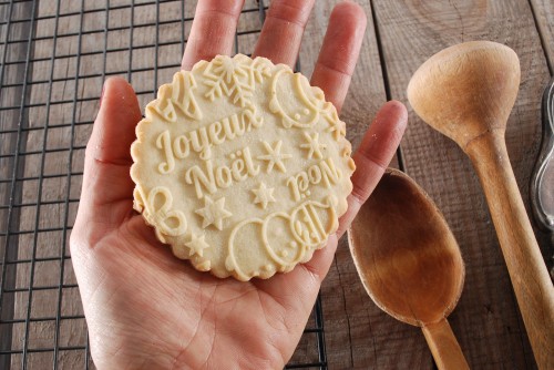 Engraved wooden rolling pin Joyeux Noel beech wood
