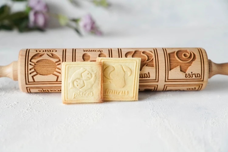 engraved rolling pin for Christmas cookies