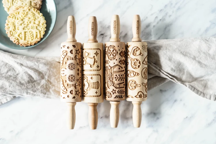 Mini embossing rolling pins with Christmas designs
