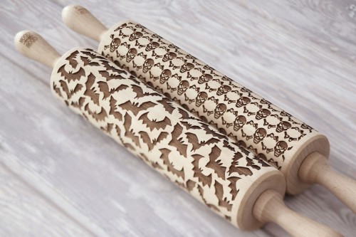 Zestaw dwóch wałków do ciastek we wzory halloween