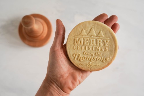 personalizowany stempel do ciastek z napisem – Twój tekst, wzór okrągły