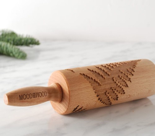 Mini rolling pin with fern design