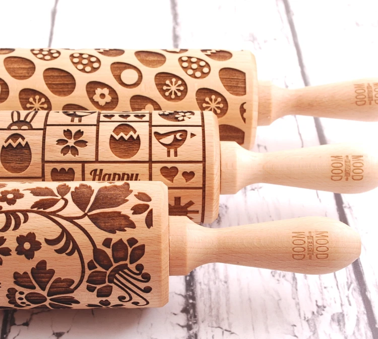 Set of 3 wooden rolling pins for Easter