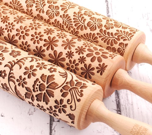Set of 3 wooden rolling pins in floral design