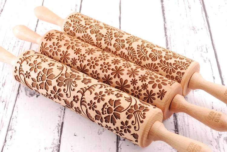 Set of 3 wooden rolling pins in floral design